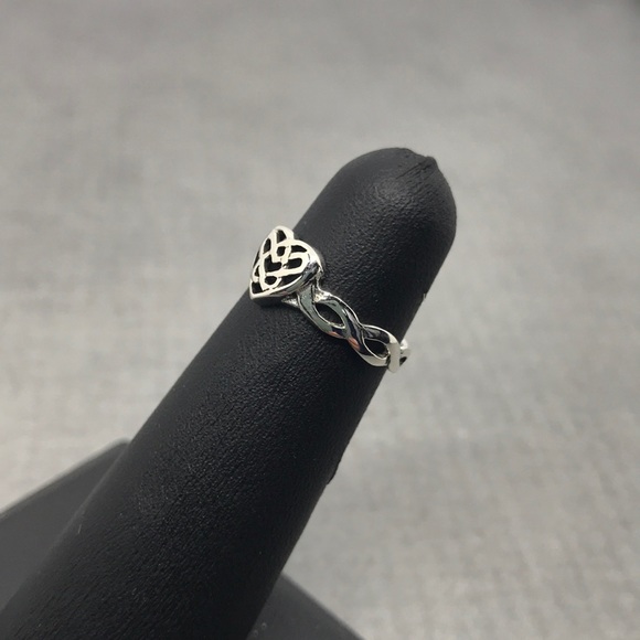 NWT-Sterling Silver (925) Celtic Heart Toe Ring - Picture 4 of 7